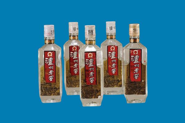 武山县回收老酒